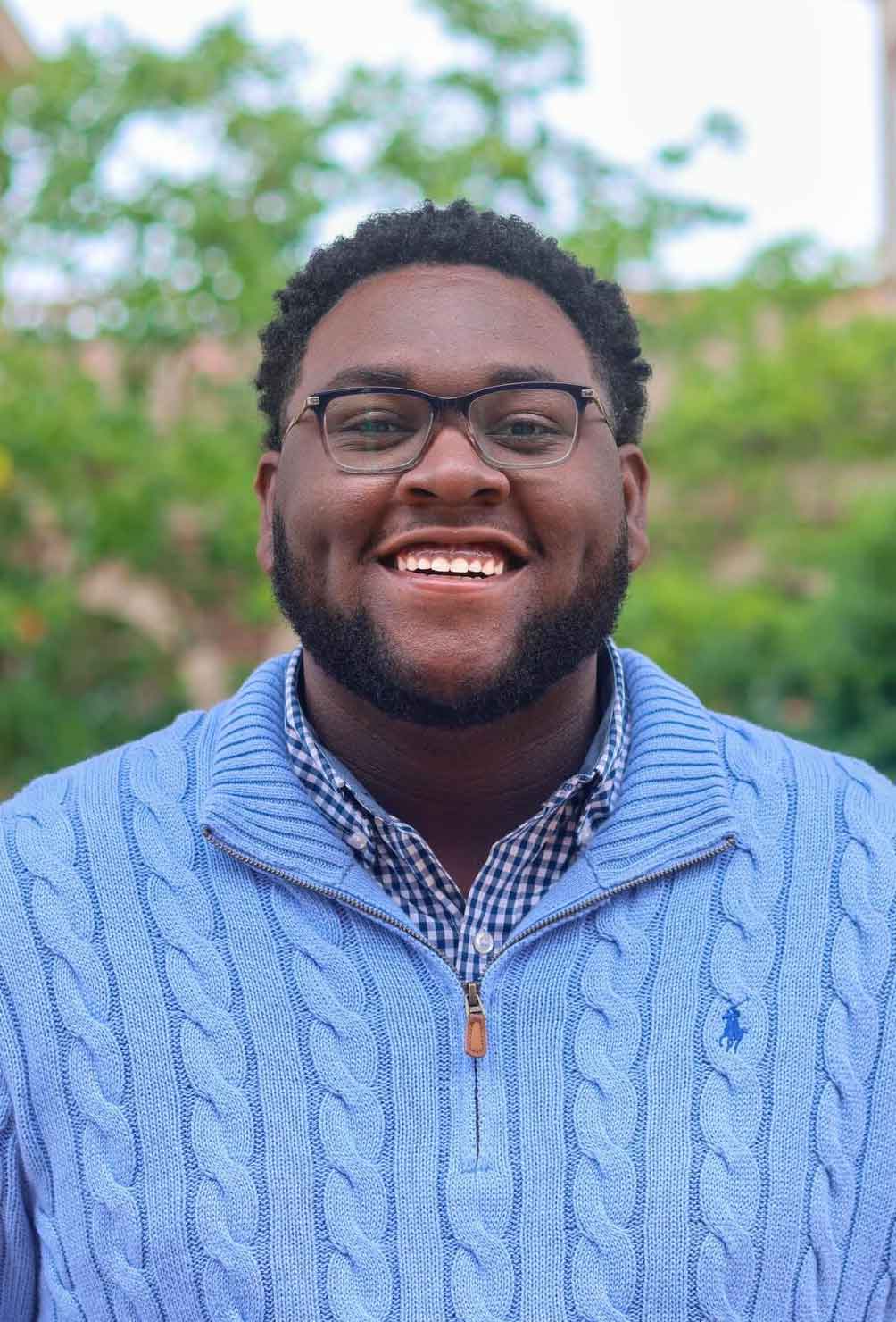 Ashton Summers headshot